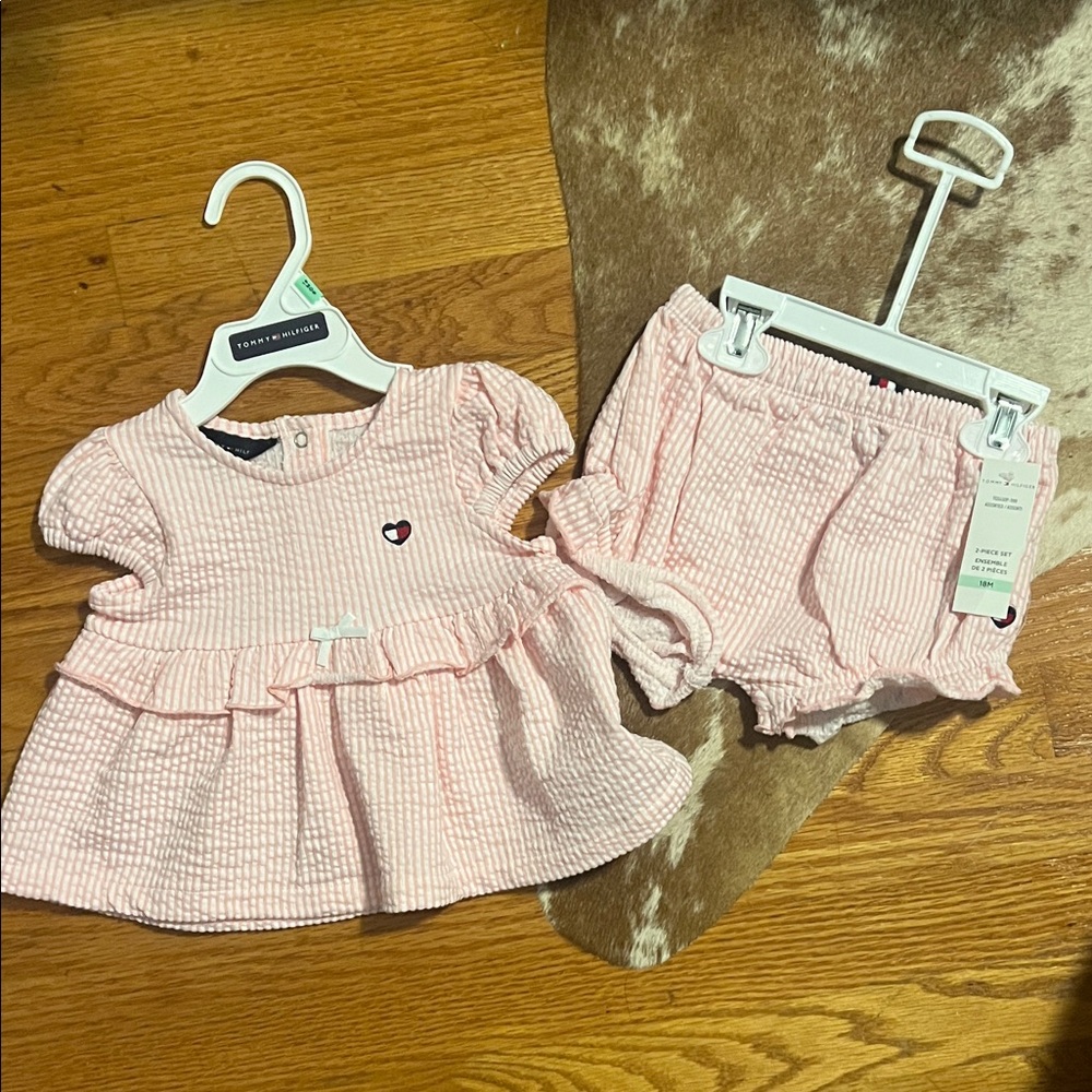 Tommy Hilfiger Two Piece Set